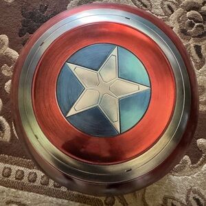 Captain America: Brave New World Shield Foldable Popcorn Bucket Shield